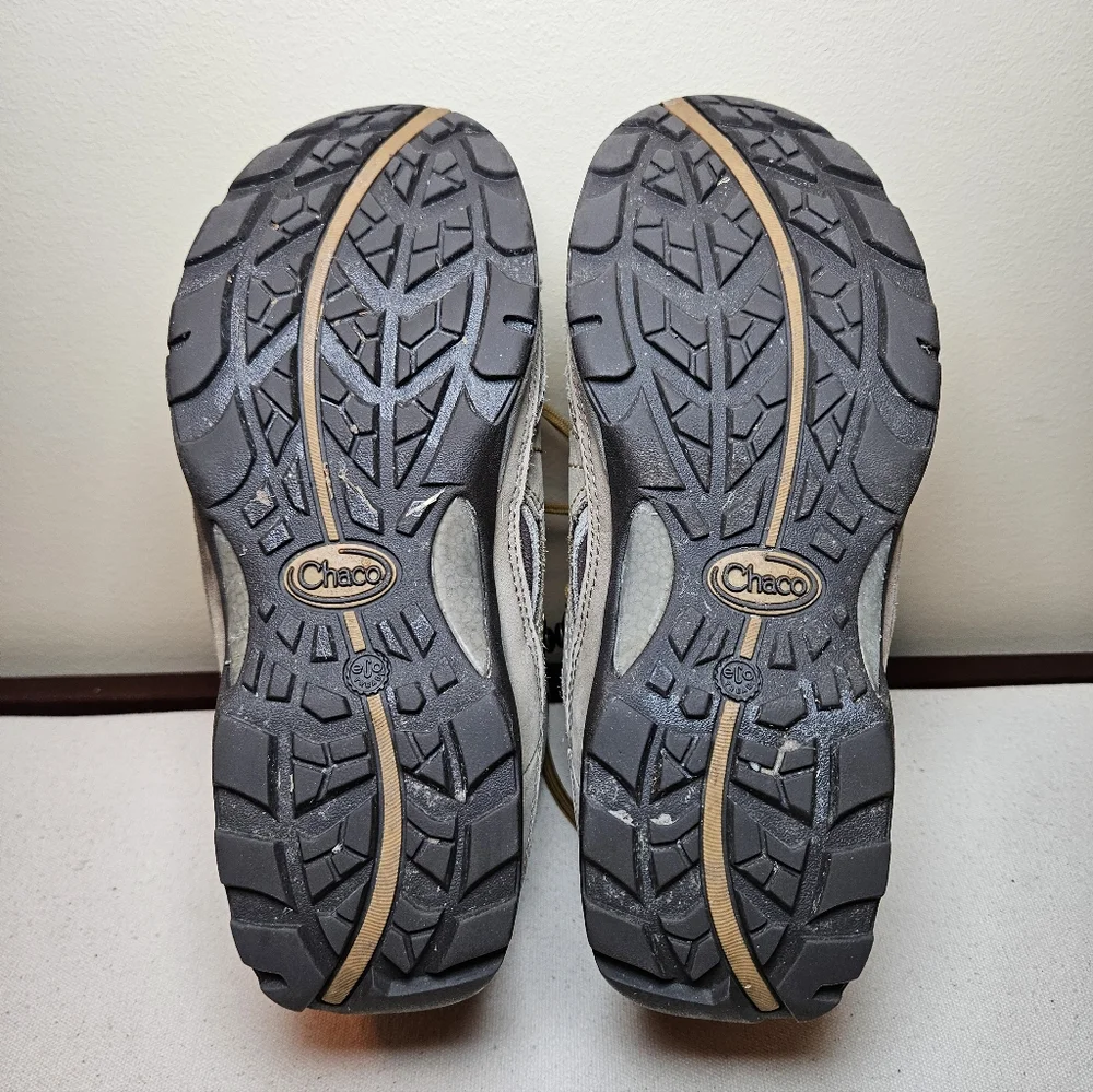 Chaco Waterproof Hiking Boots Women's Size 7 - Picture 8 of 11